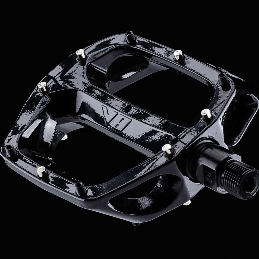 DMR - V8 Classic DU